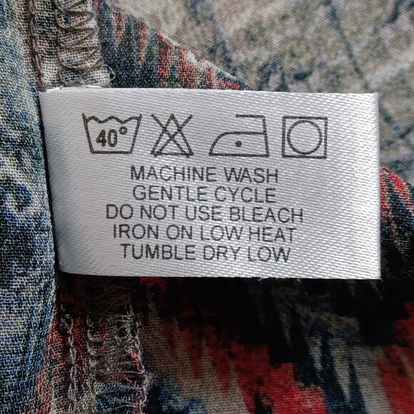 Violet & Claire Aztec Pattern Blouse - Picture 10 of 16